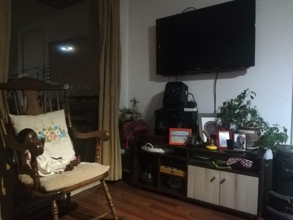 Una Habitacion Privada Con Bano Privado En Centro Historico Santiago de Chile Eksteriør billede