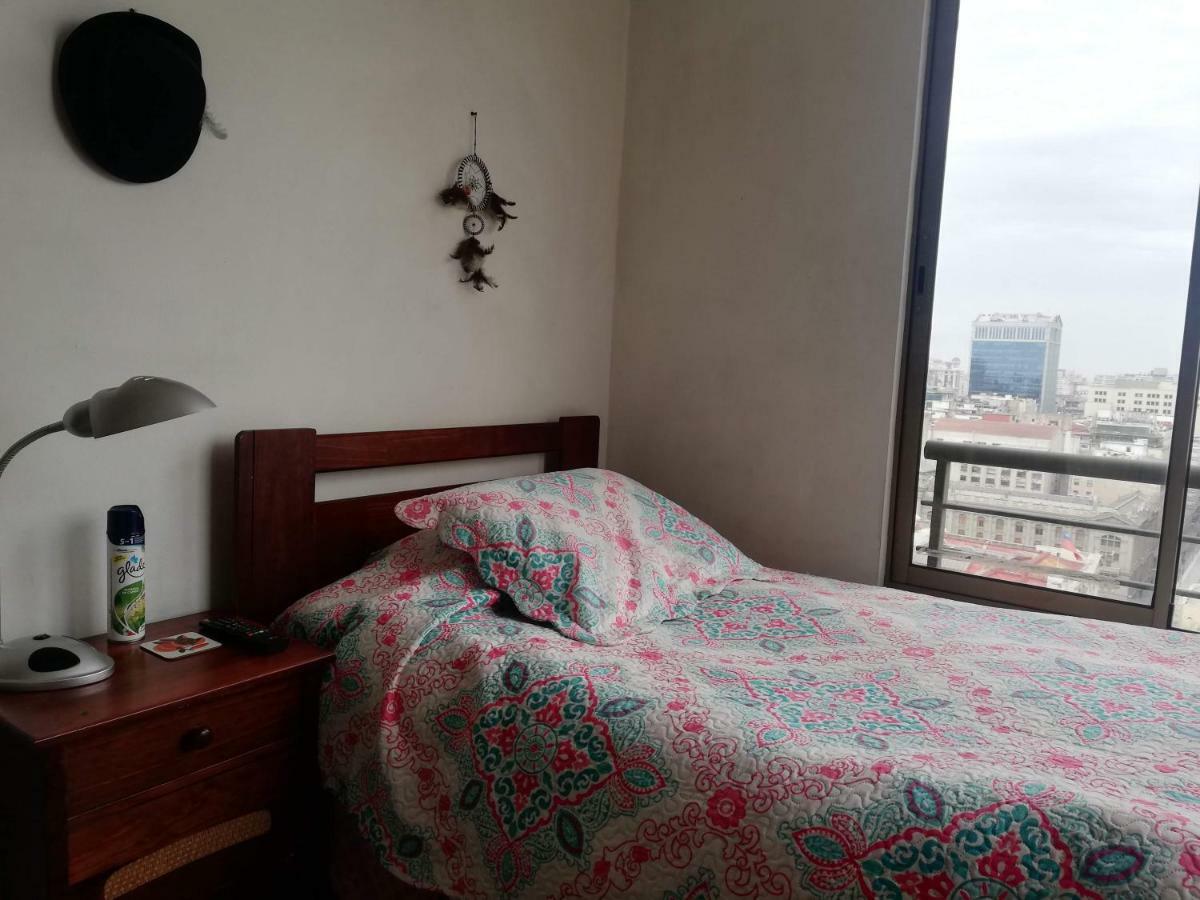 Una Habitacion Privada Con Bano Privado En Centro Historico Santiago de Chile Eksteriør billede